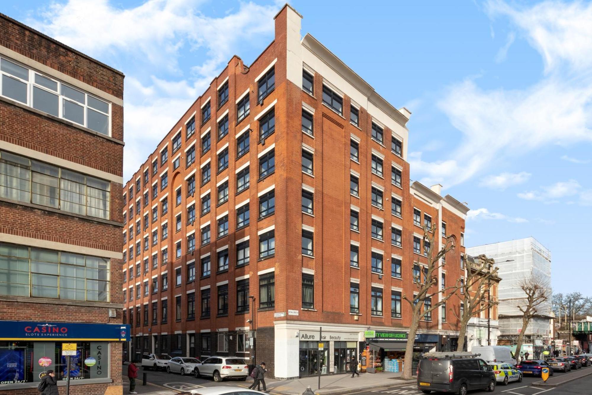 2 Bed Bethnal Green Penthouse ロンドン エクステリア 写真