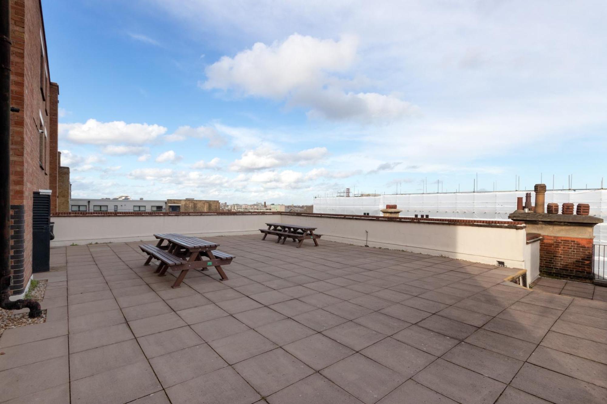 2 Bed Bethnal Green Penthouse ロンドン エクステリア 写真